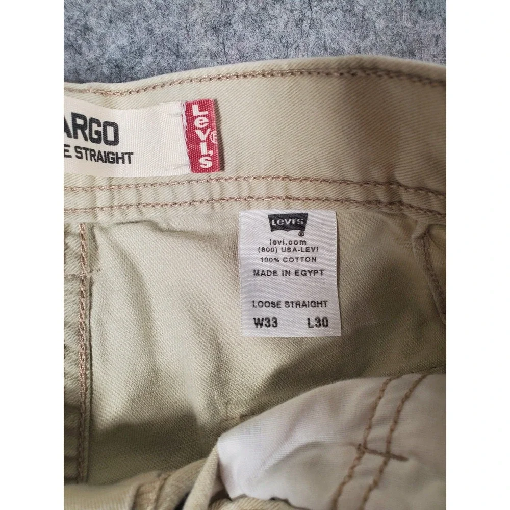 Y2K Levi's Cargo Pants Mens 33x30 Tan Khaki Loose Straight Baggy Cotton Utility